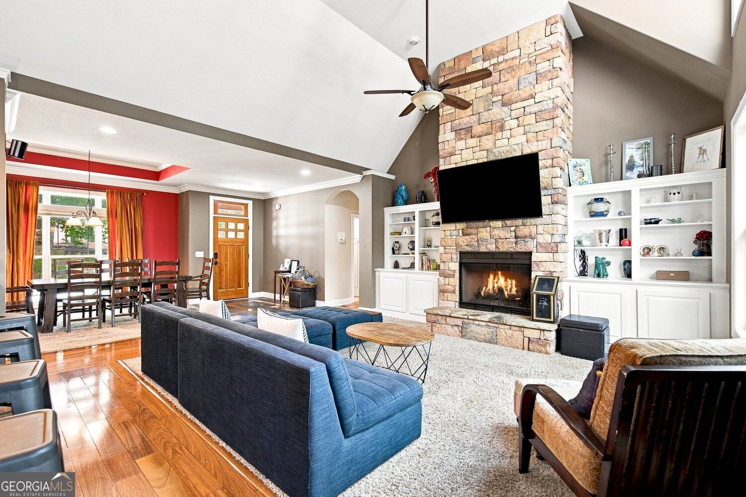 251 White Antelope ST