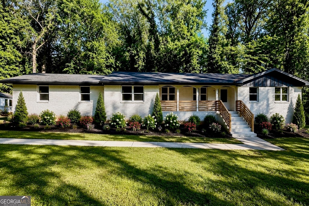 Photo of 1110 Oriole Drive SW, Atlanta, GA 30311 (MLS # 10813466)