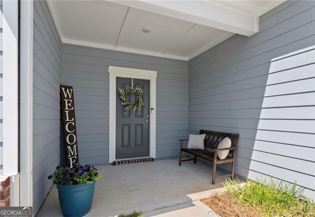 Photo of 754 Bentwater Way, Hoschton, GA 30548 (MLS # 10738971)