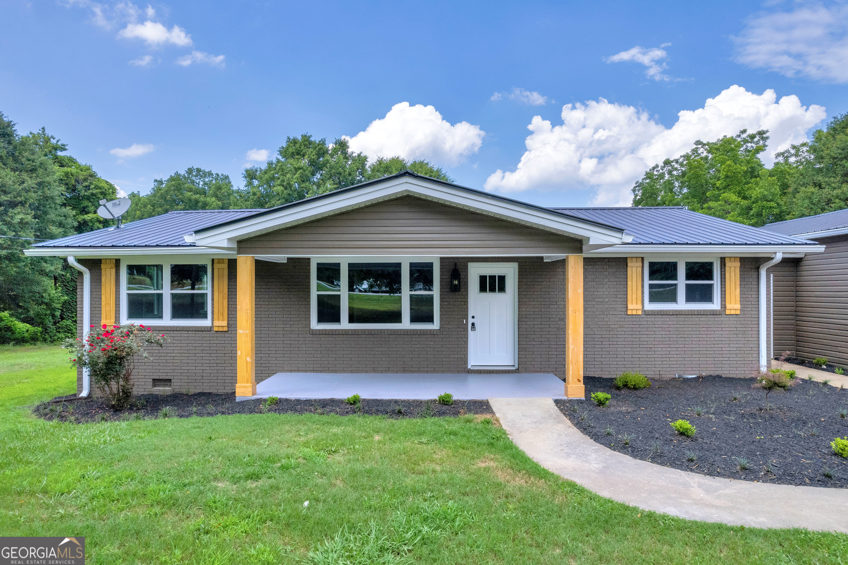 3689 Anderson HWY