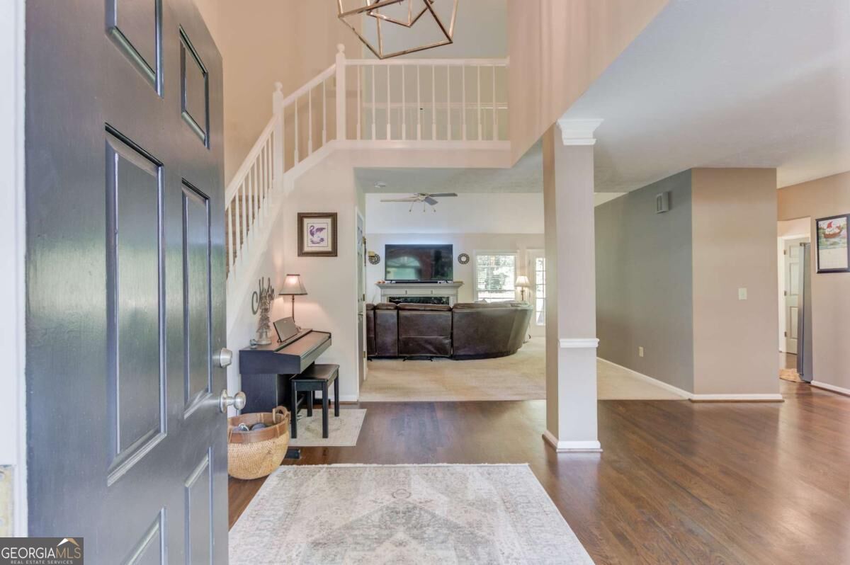 1375 Twin Bridge LN