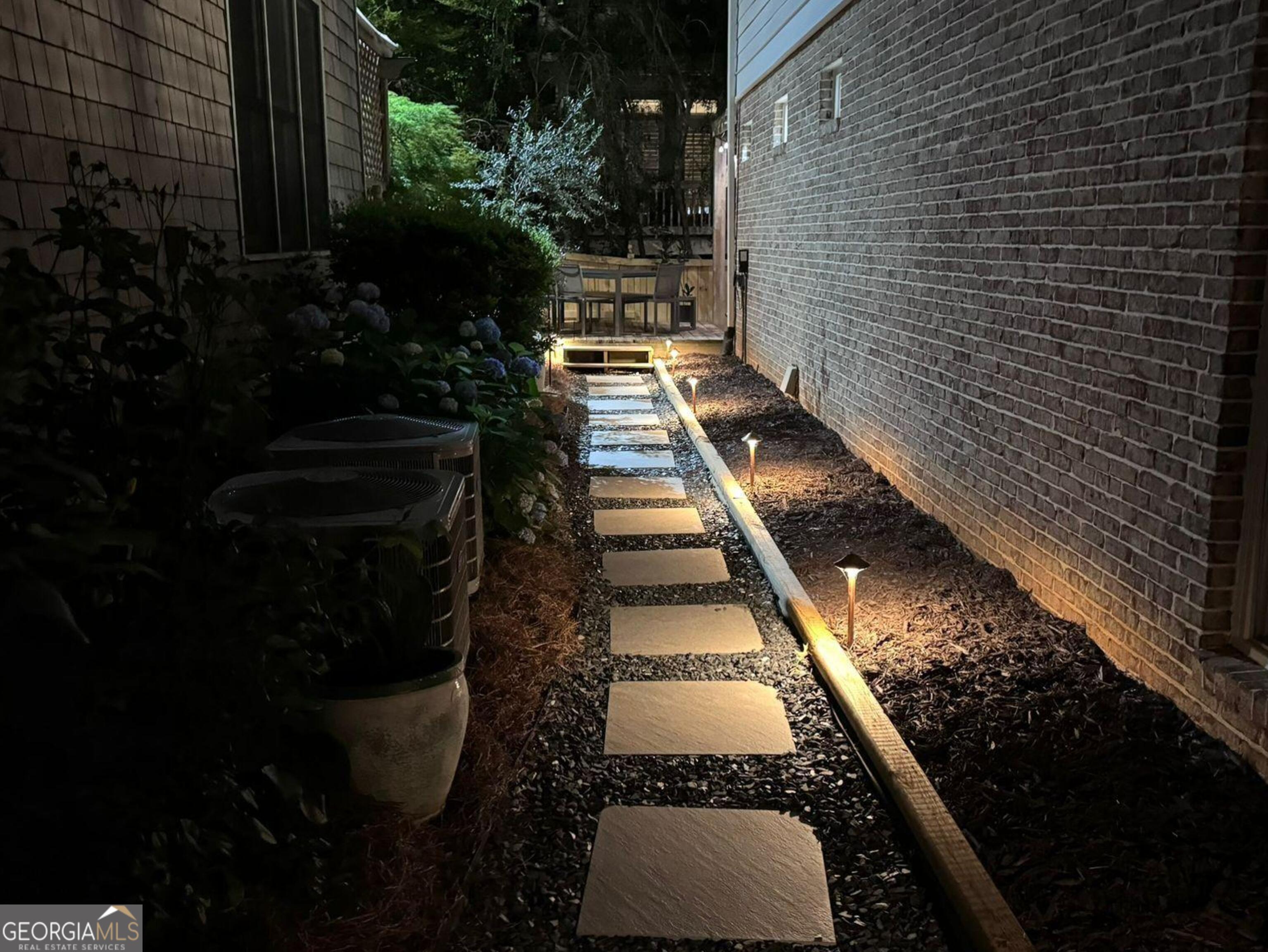 Atlanta, Georgia 30306, United States, 4 Bedrooms Bedrooms, ,4 BathroomsBathrooms,Residential,Active,58777