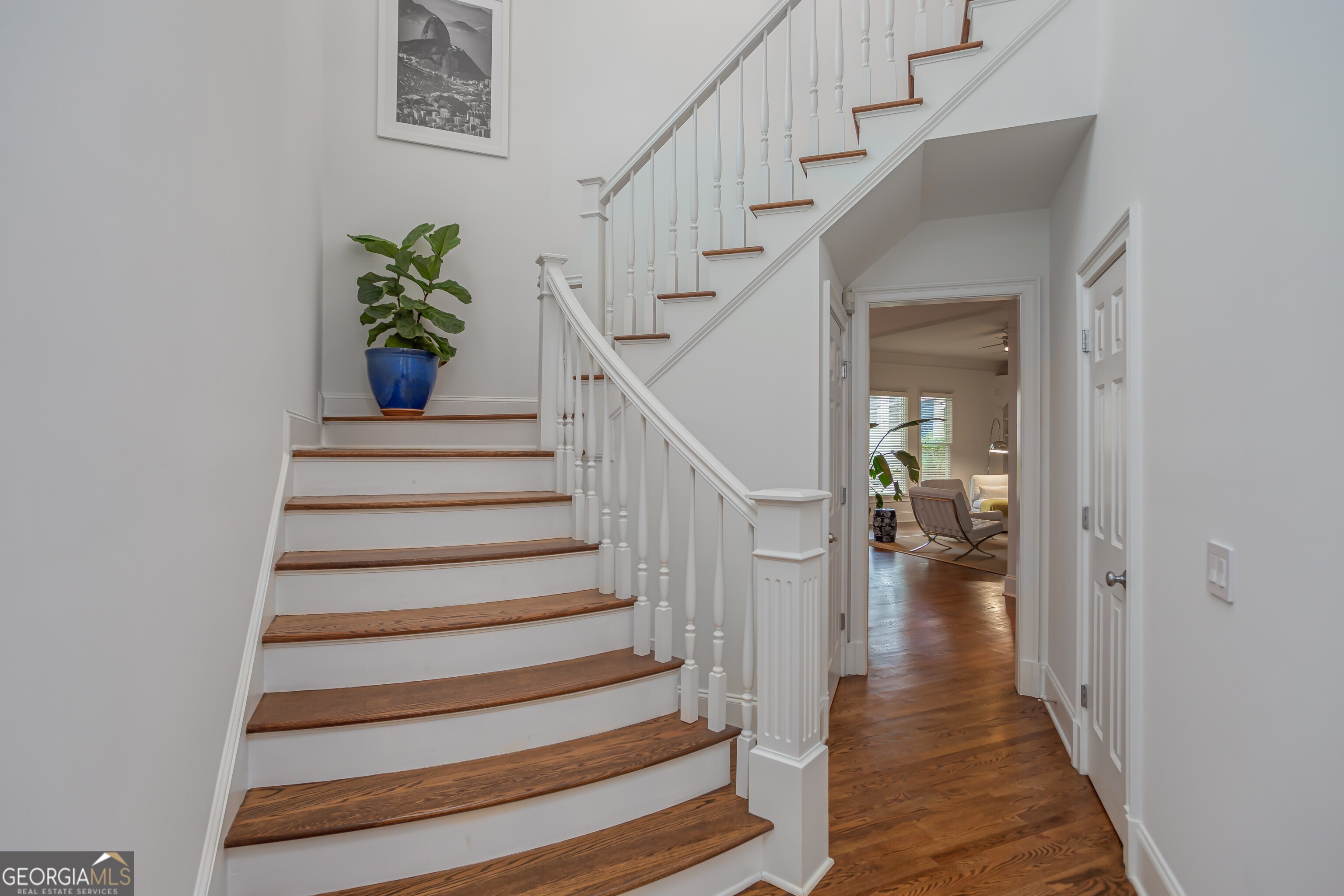 Atlanta, Georgia 30306, United States, 4 Bedrooms Bedrooms, ,4 BathroomsBathrooms,Residential,Active,58777