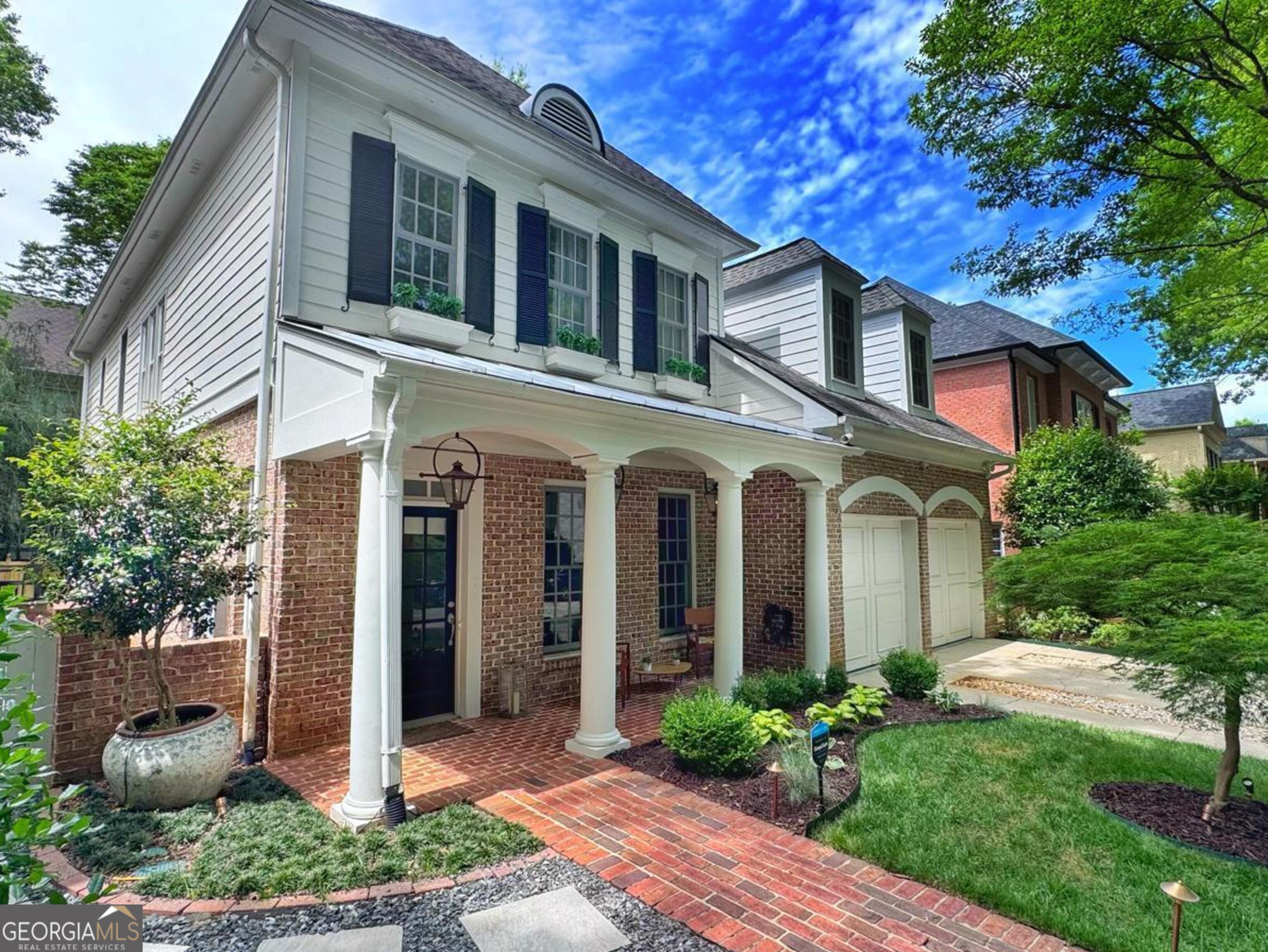 Atlanta, Georgia 30306, United States, 4 Bedrooms Bedrooms, ,4 BathroomsBathrooms,Residential,Active,58777