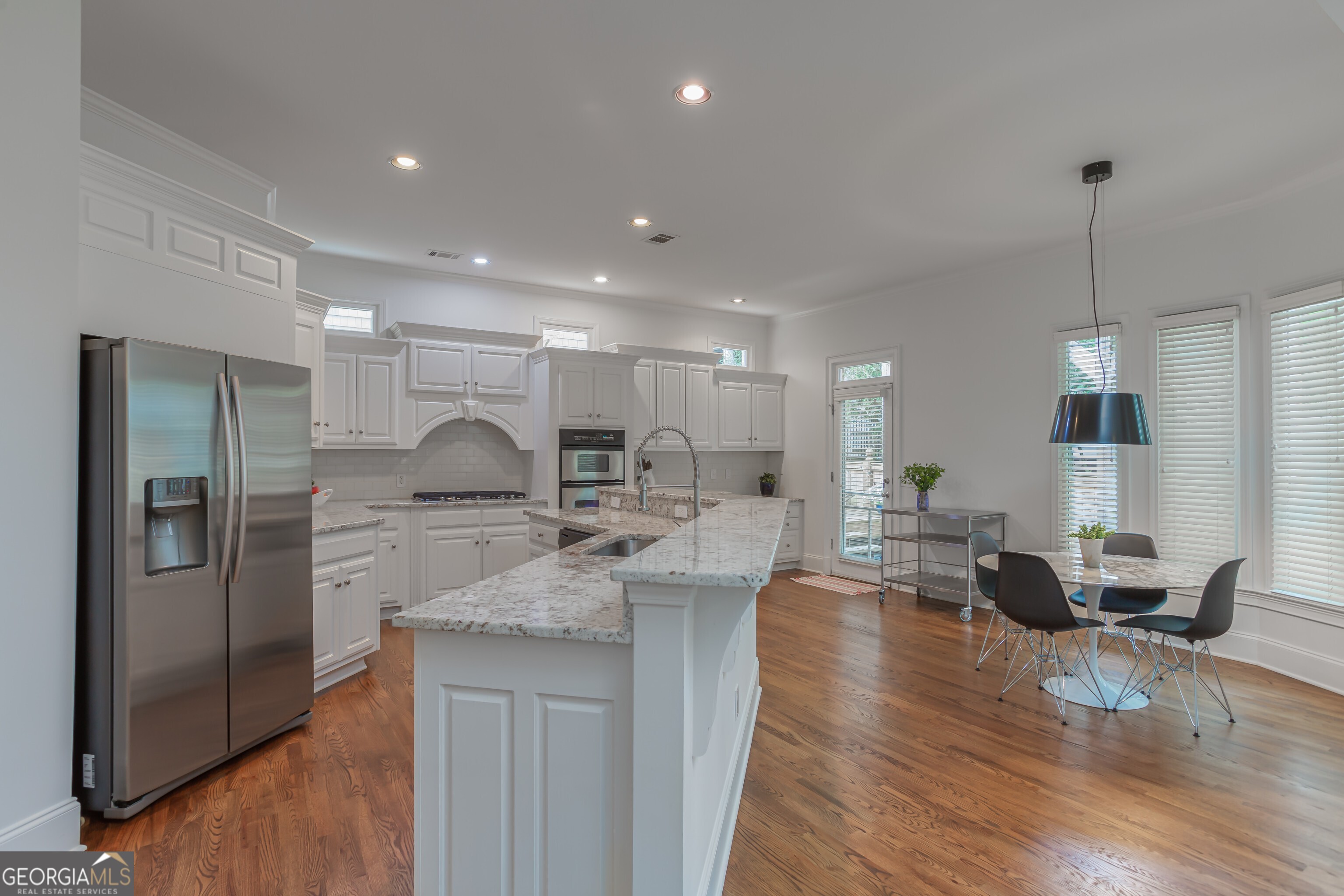 Atlanta, Georgia 30306, United States, 4 Bedrooms Bedrooms, ,4 BathroomsBathrooms,Residential,Active,58777