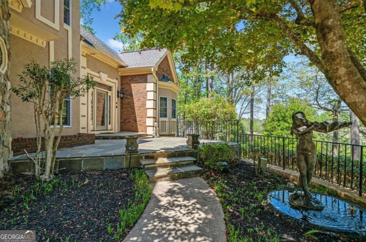 15470 Alpha Woods DR