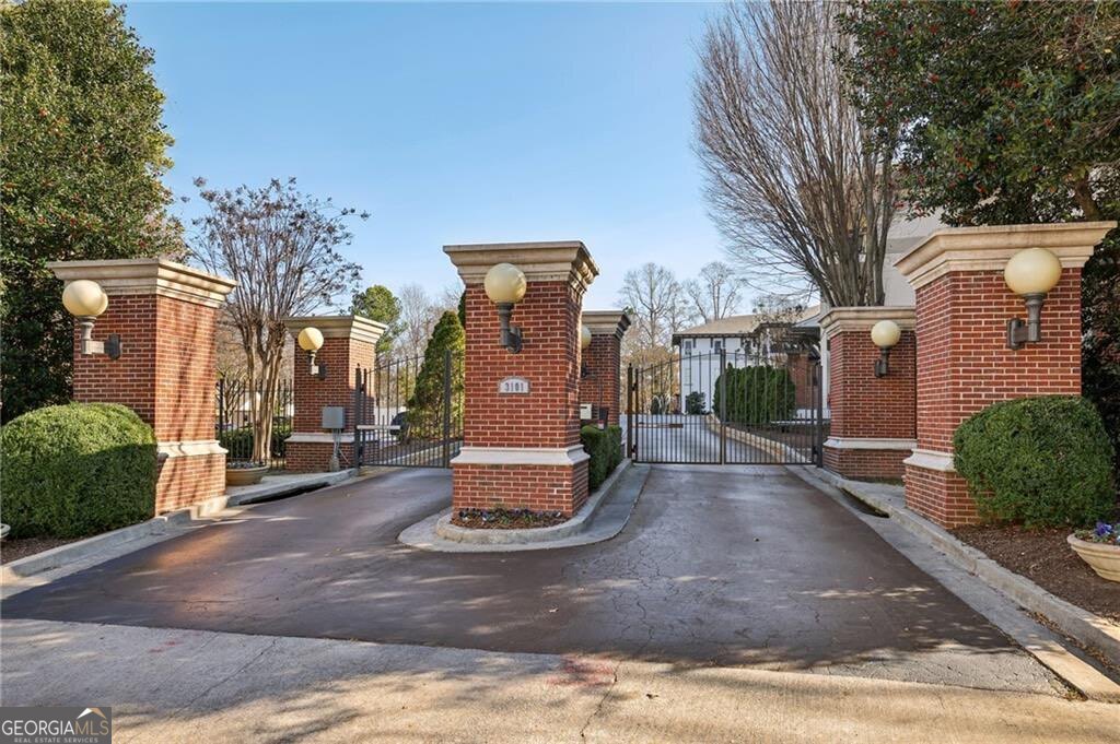 The West Paces - Residential