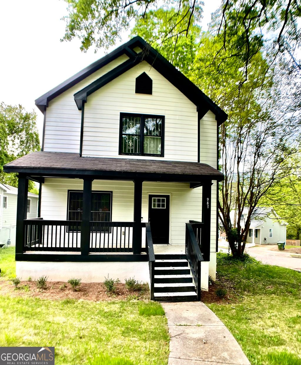 Photo of 987 ASHBY CIR Cir NW, ATLANTA, GA 30314 (MLS # 10671106)