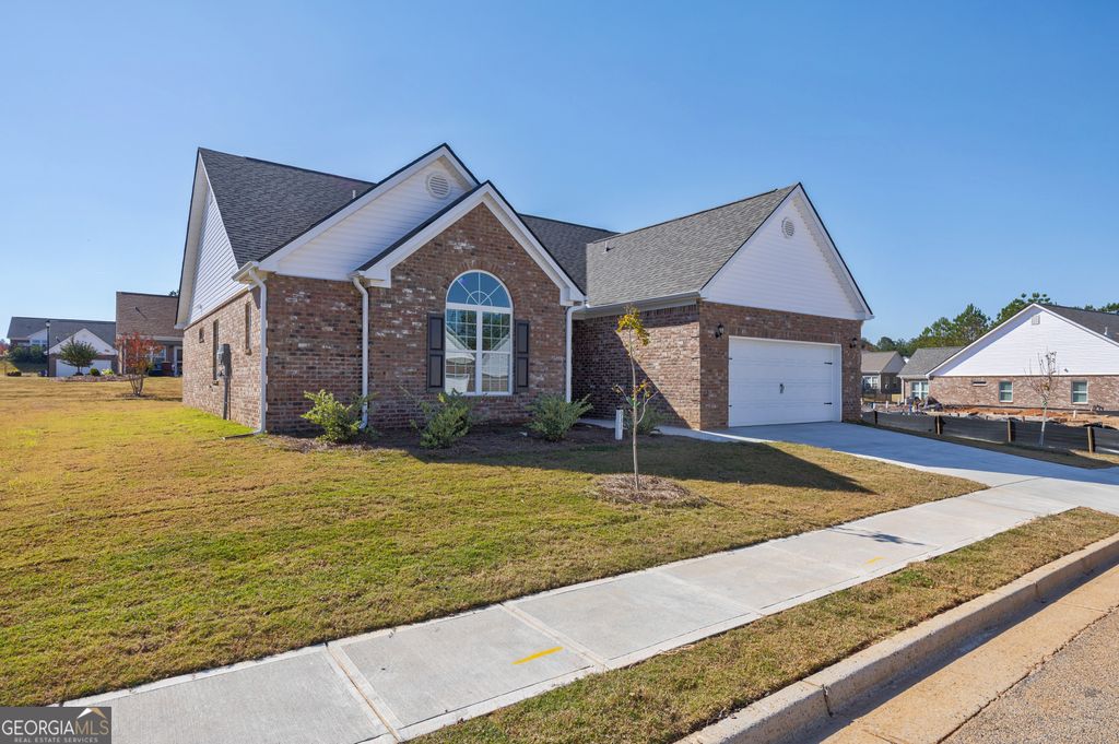 Photo of 931 Park Place Street, Social Circle, GA 30025 (MLS # 10657882)