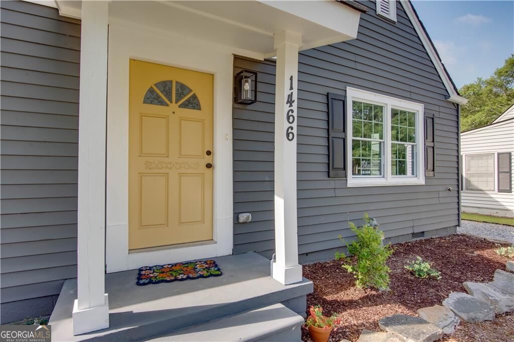 1466 Hardin AVE