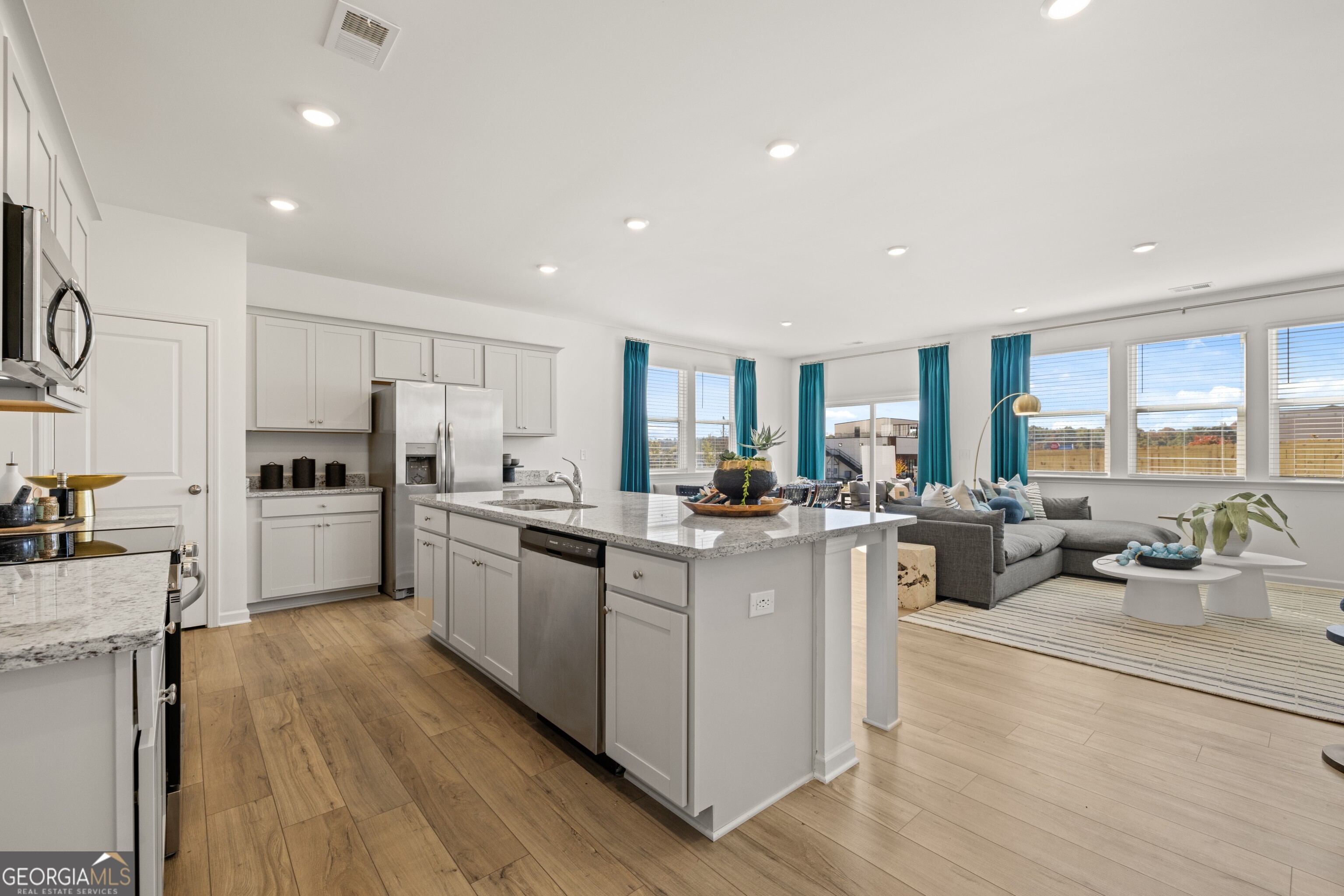 2591 Adventure WAY