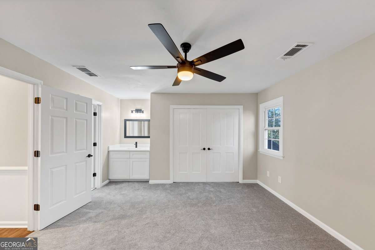 Creekside Oaks - Residential