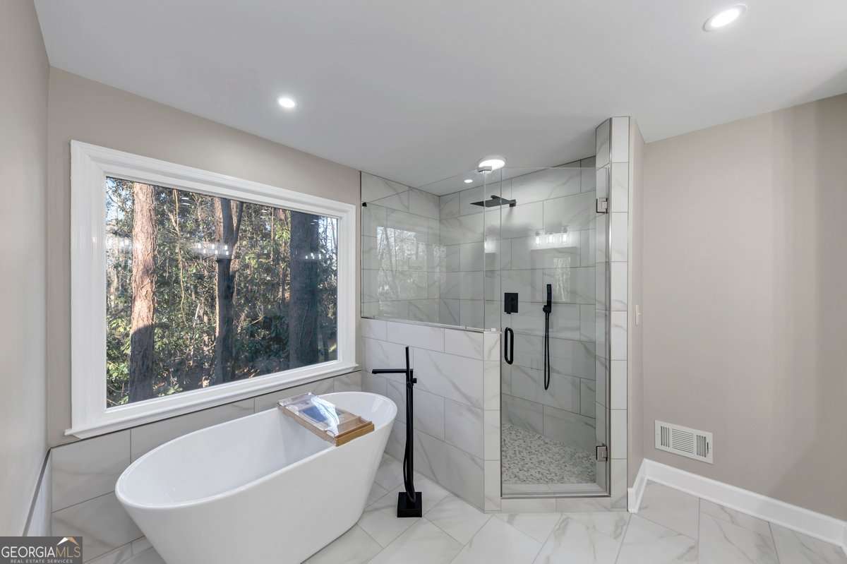Creekside Oaks - Residential