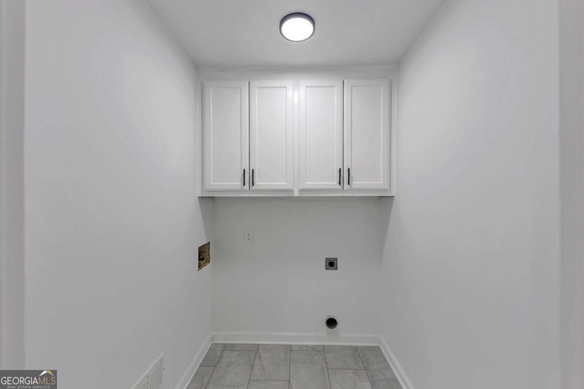 Creekside Oaks - Residential