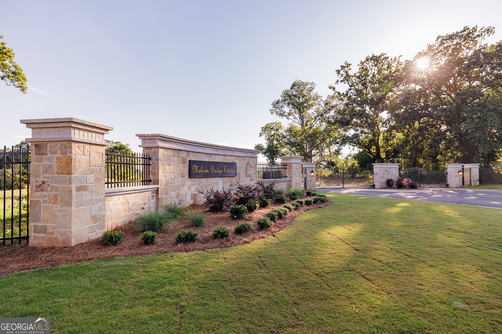 1511 Malcom Estates RDG