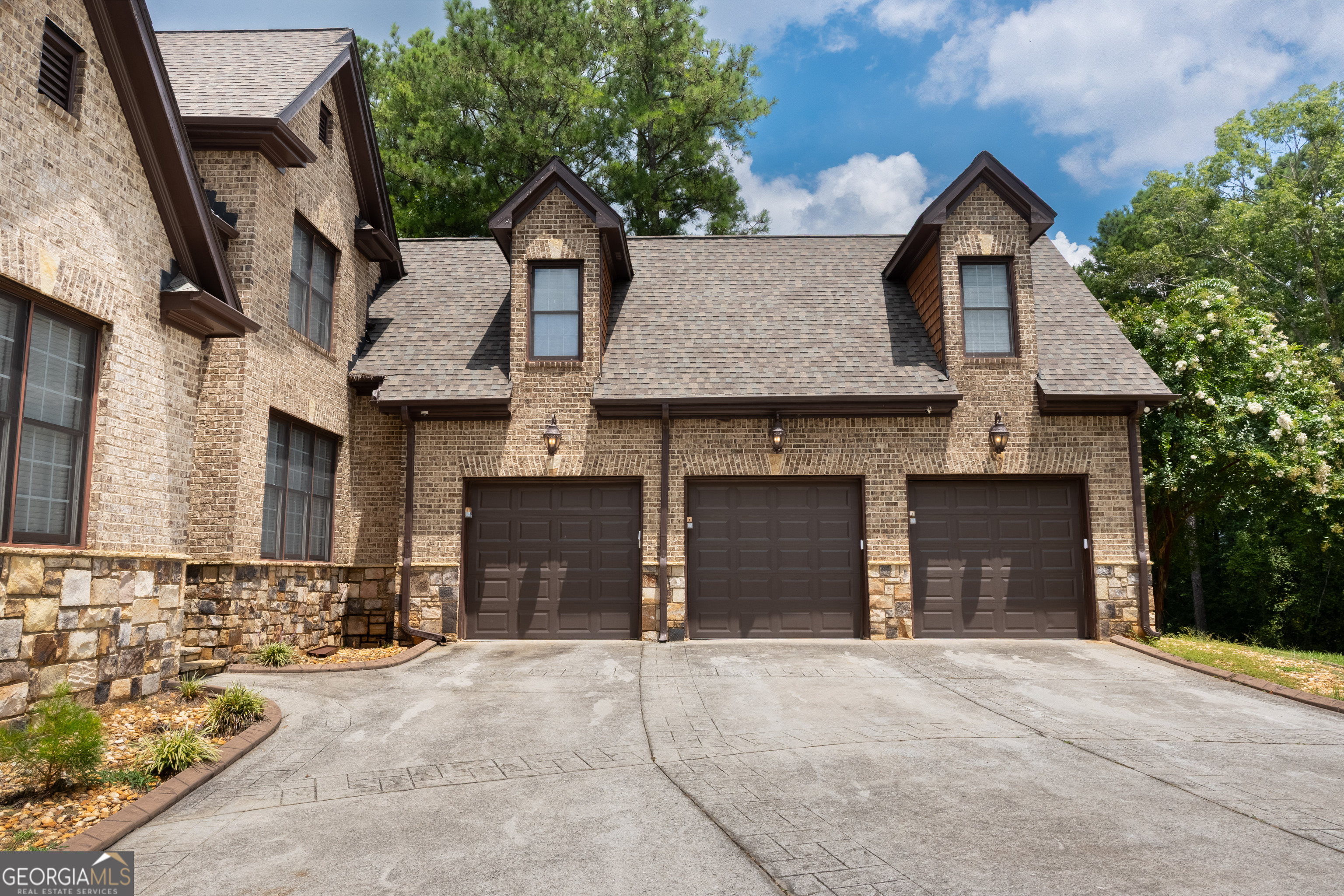 4387 Old Fairburn RD