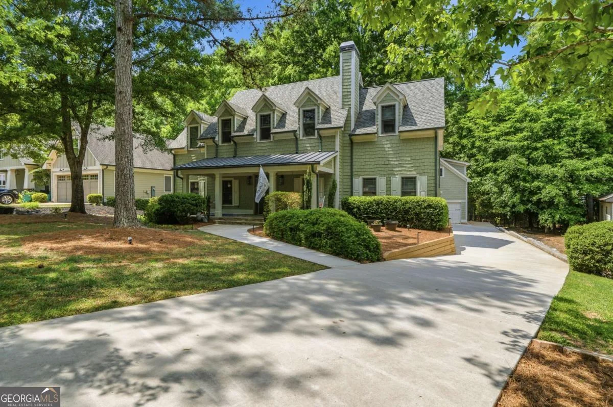 160 Parkside Lane