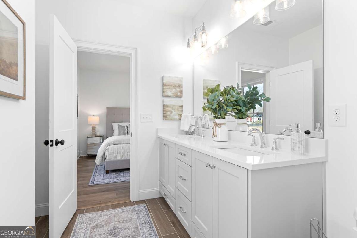 Stillwood - Residential