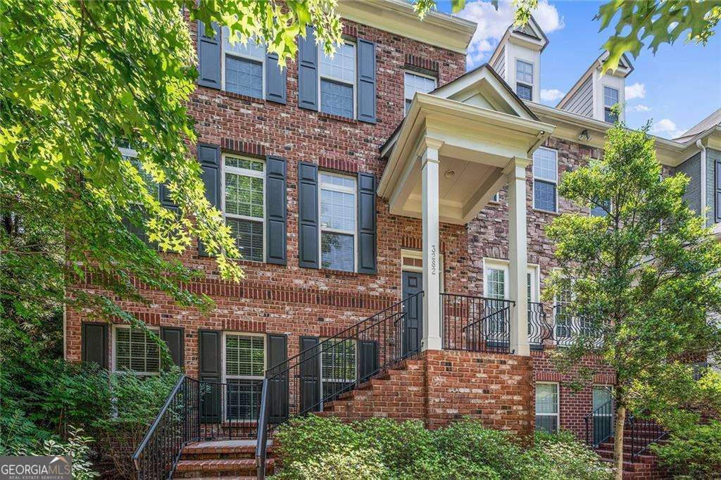 Photo of 3282 Ferncliff Lane, Atlanta, GA 30324 (MLS # 10655356)