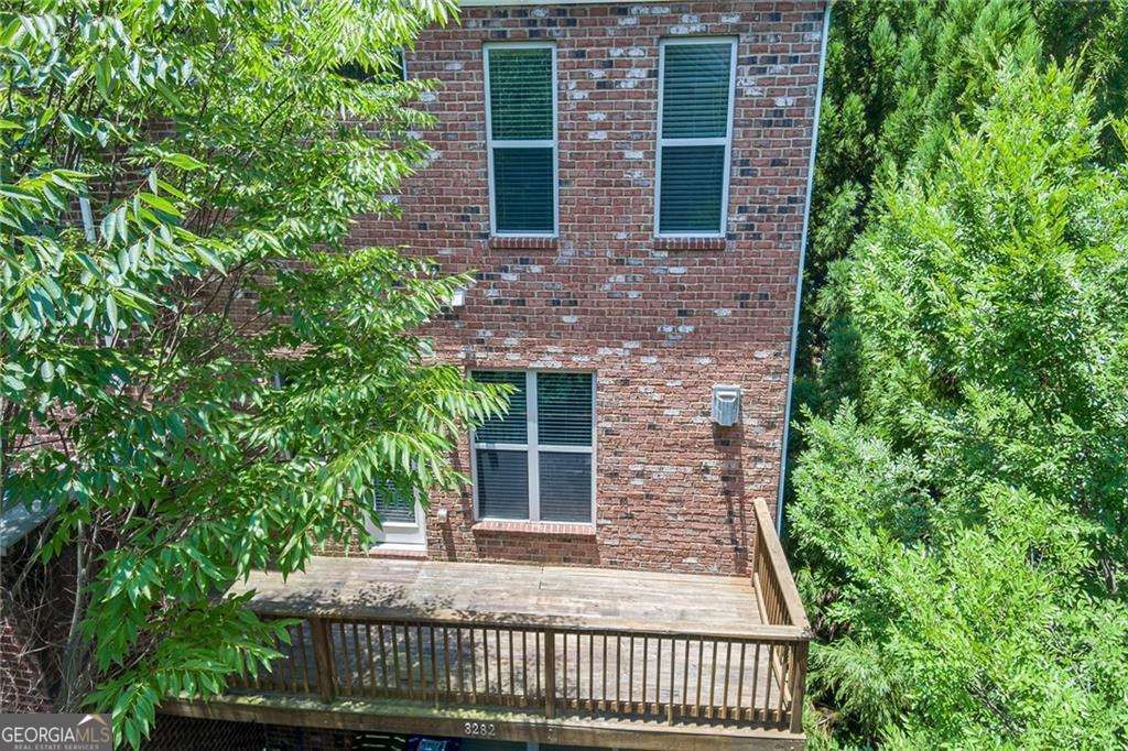 Photo of 3282 Ferncliff Lane, Atlanta, GA 30324 (MLS # 10655356)
