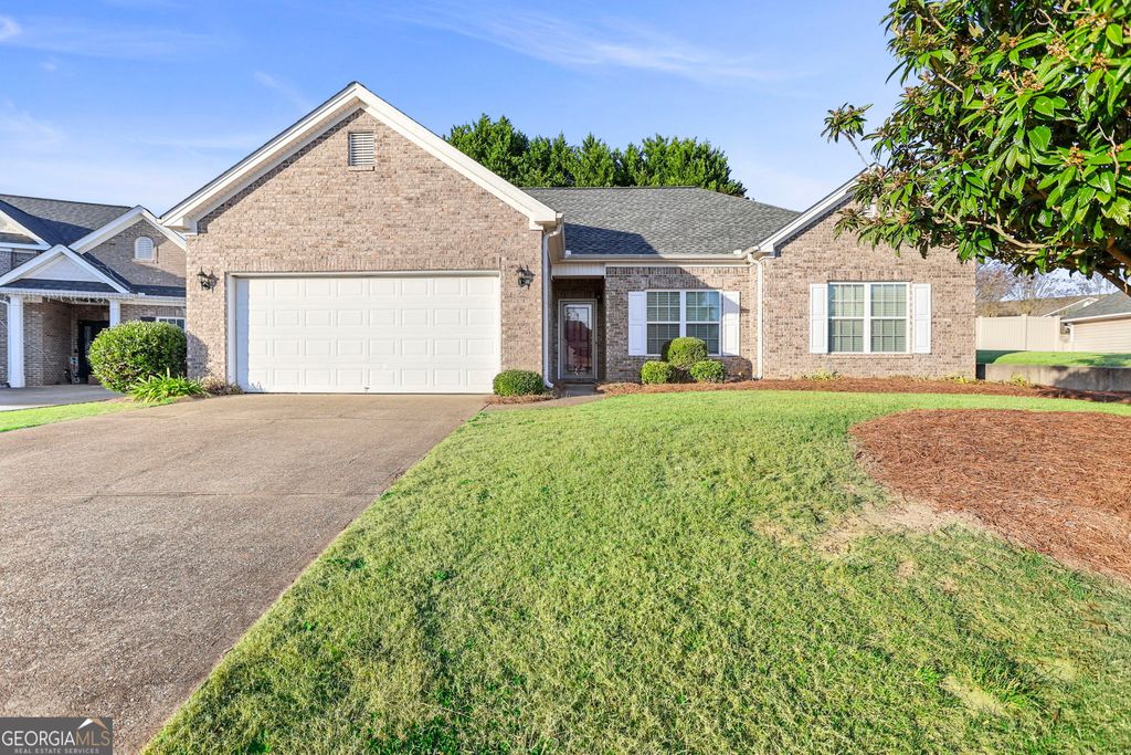 Photo of 214 Meadow Run, Carrollton, GA 30116 (MLS # 10705629)