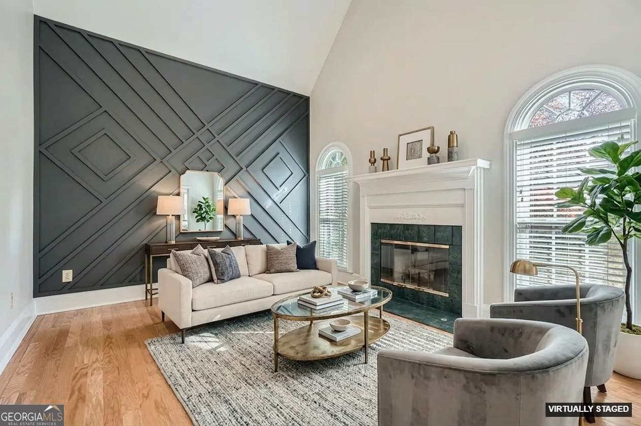 3330 Valley Vista RD SE