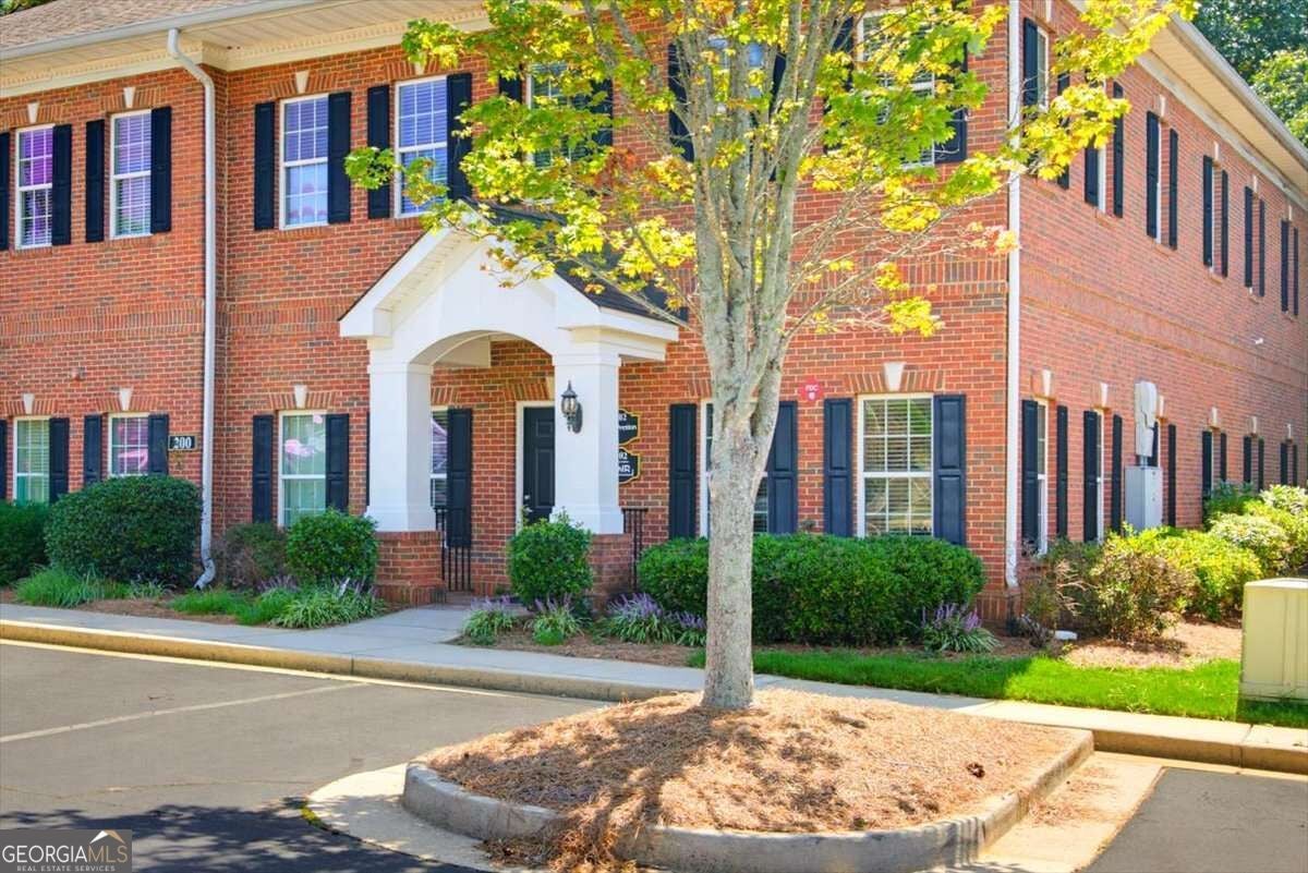 3380 Trickum RD 202