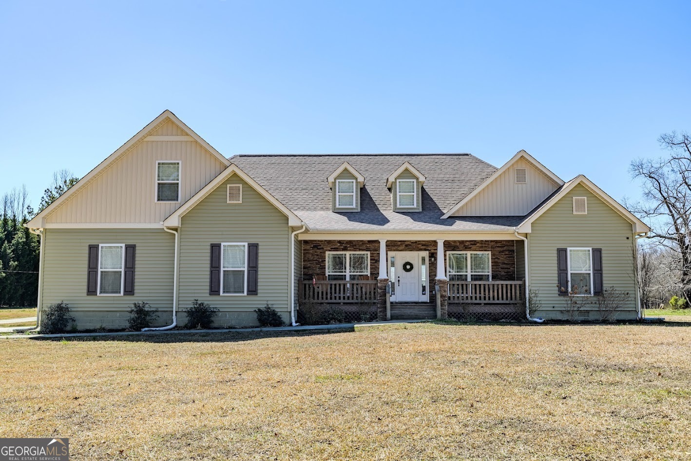 18 Vernon RD NE