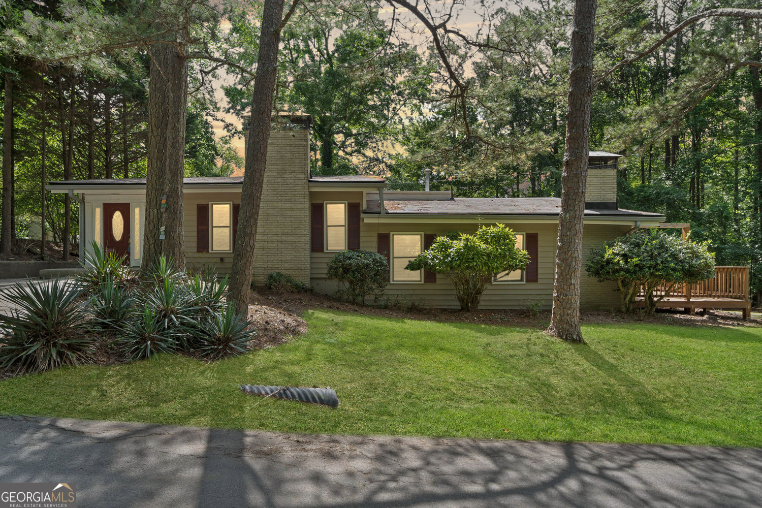 VICTORIA COTTAGES - Residential