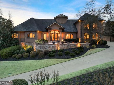 790 Glenairy DR Atlanta GA 30328