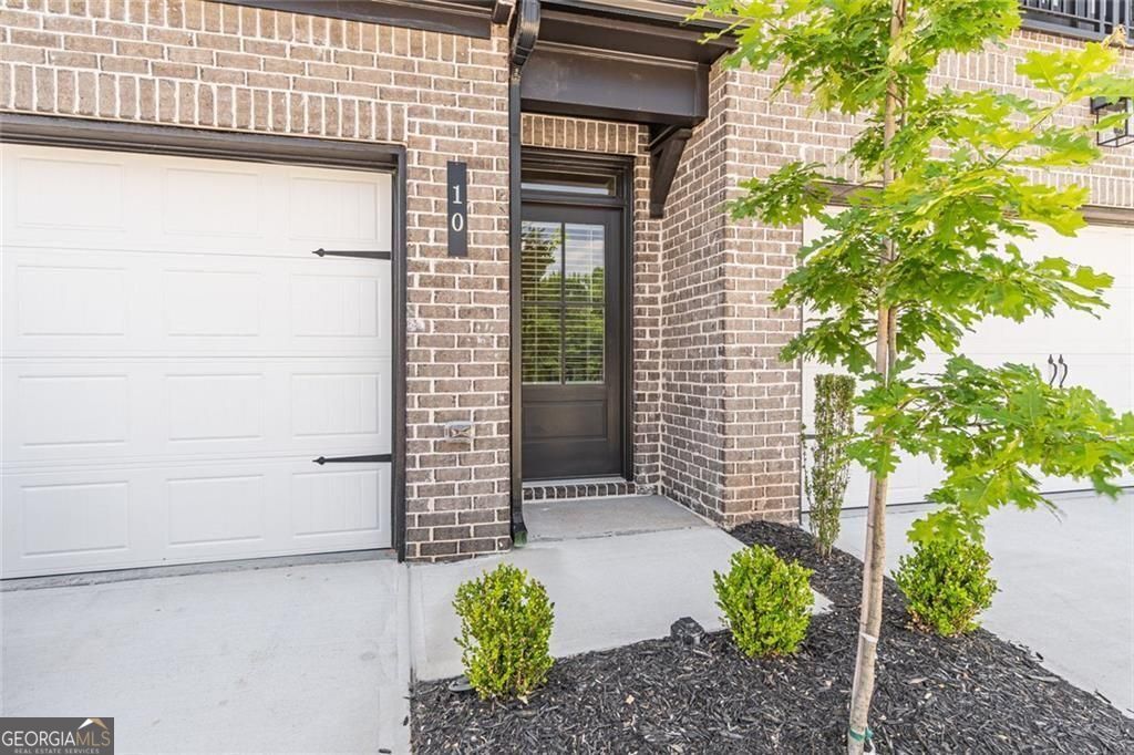 10 Rock Park WAY