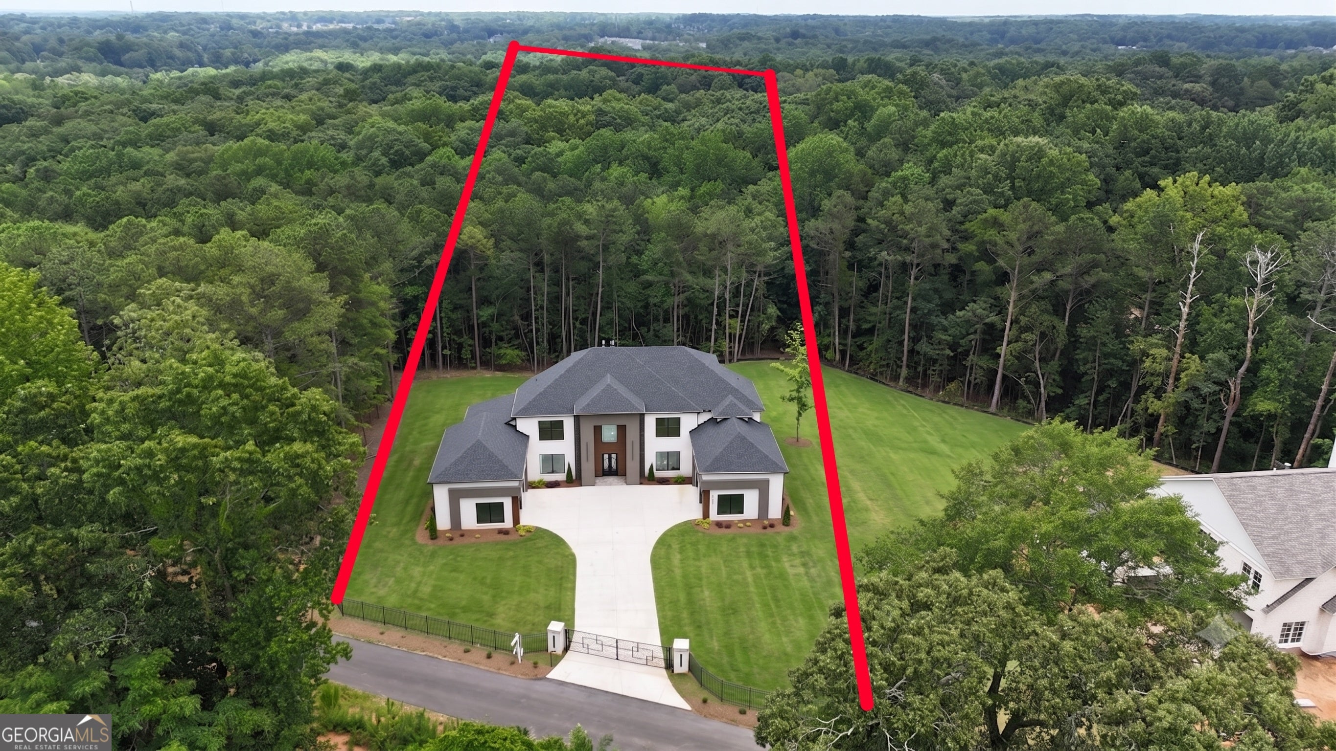 2843 N Bogan RD