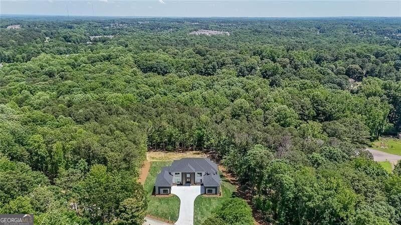 2843 N Bogan RD