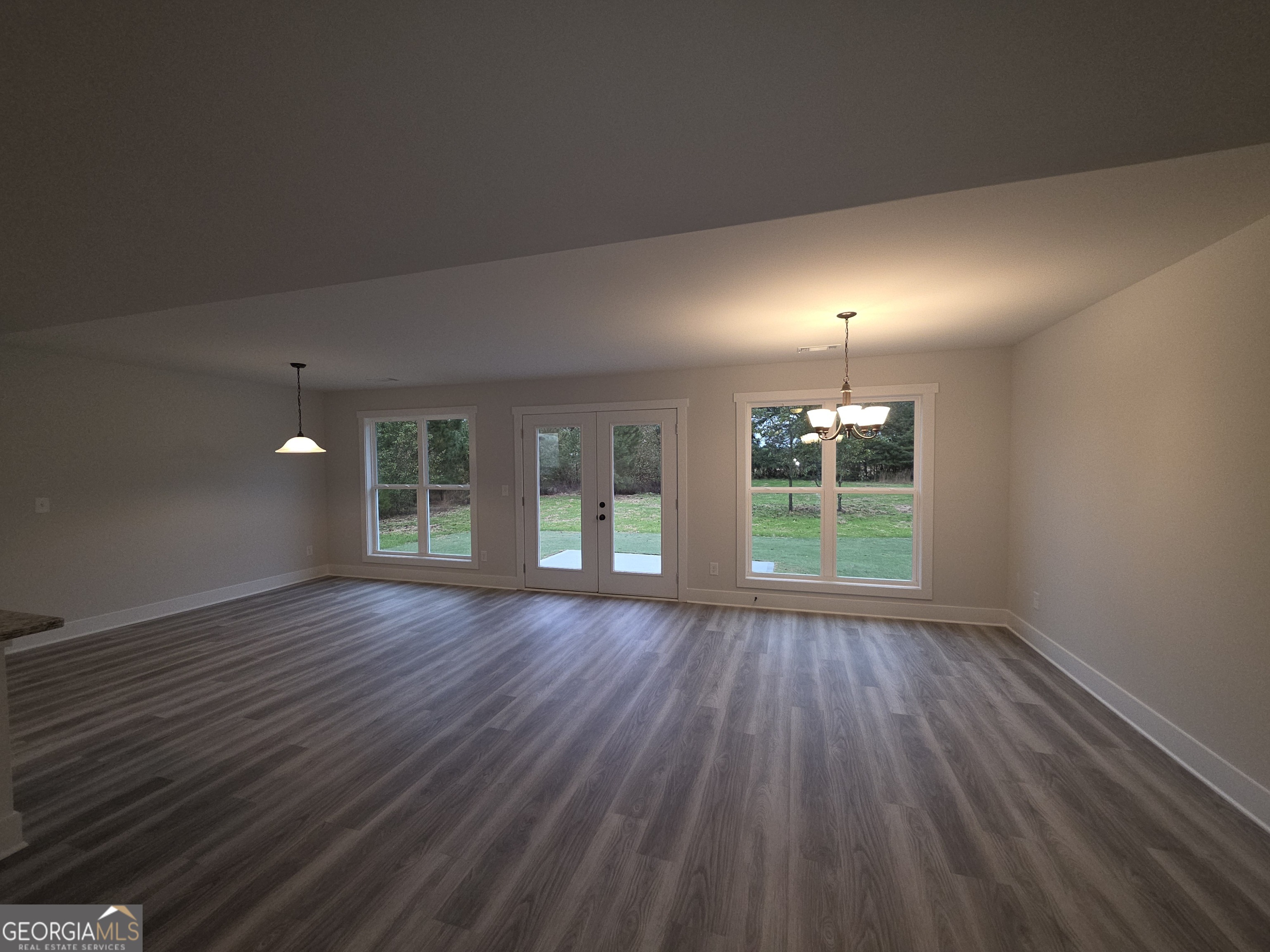 305 Dove Field DR 80