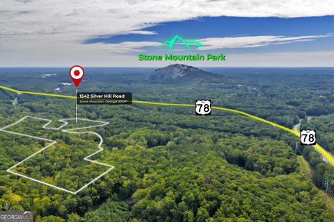 1542 Silver Hill RD Stone Mountain GA 30087