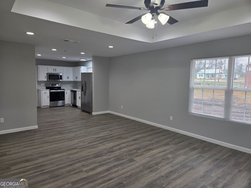 Photo of 401 E Seventh Street, Vidalia, GA 30474 (MLS # 10703332)