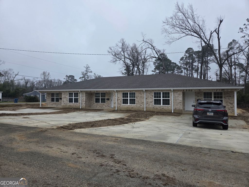 Photo of 401 E Seventh Street, Vidalia, GA 30474 (MLS # 10703332)
