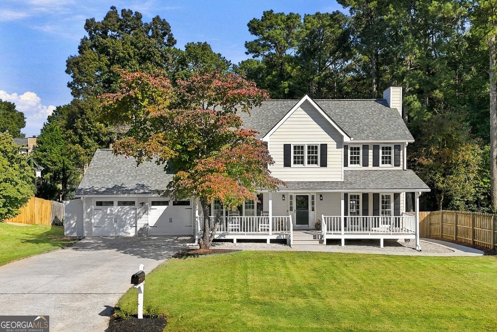 Photo of 9255 Brumbelow Crossing Way, Alpharetta, GA 30022 (MLS # 10869789)