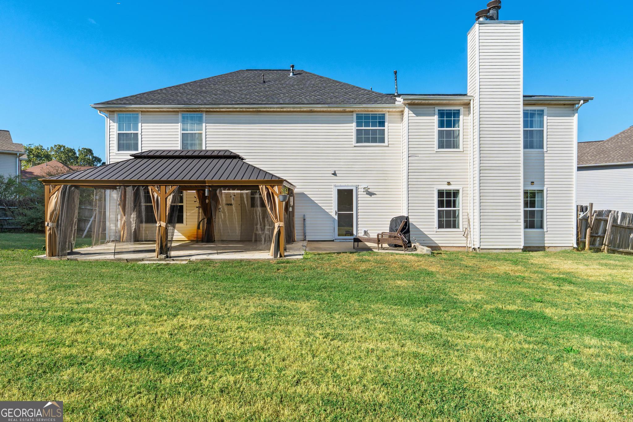 9559 Deer Crossing LN