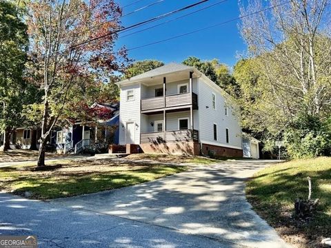 Duplex in Atlanta GA 592 Woods Drive.jpg