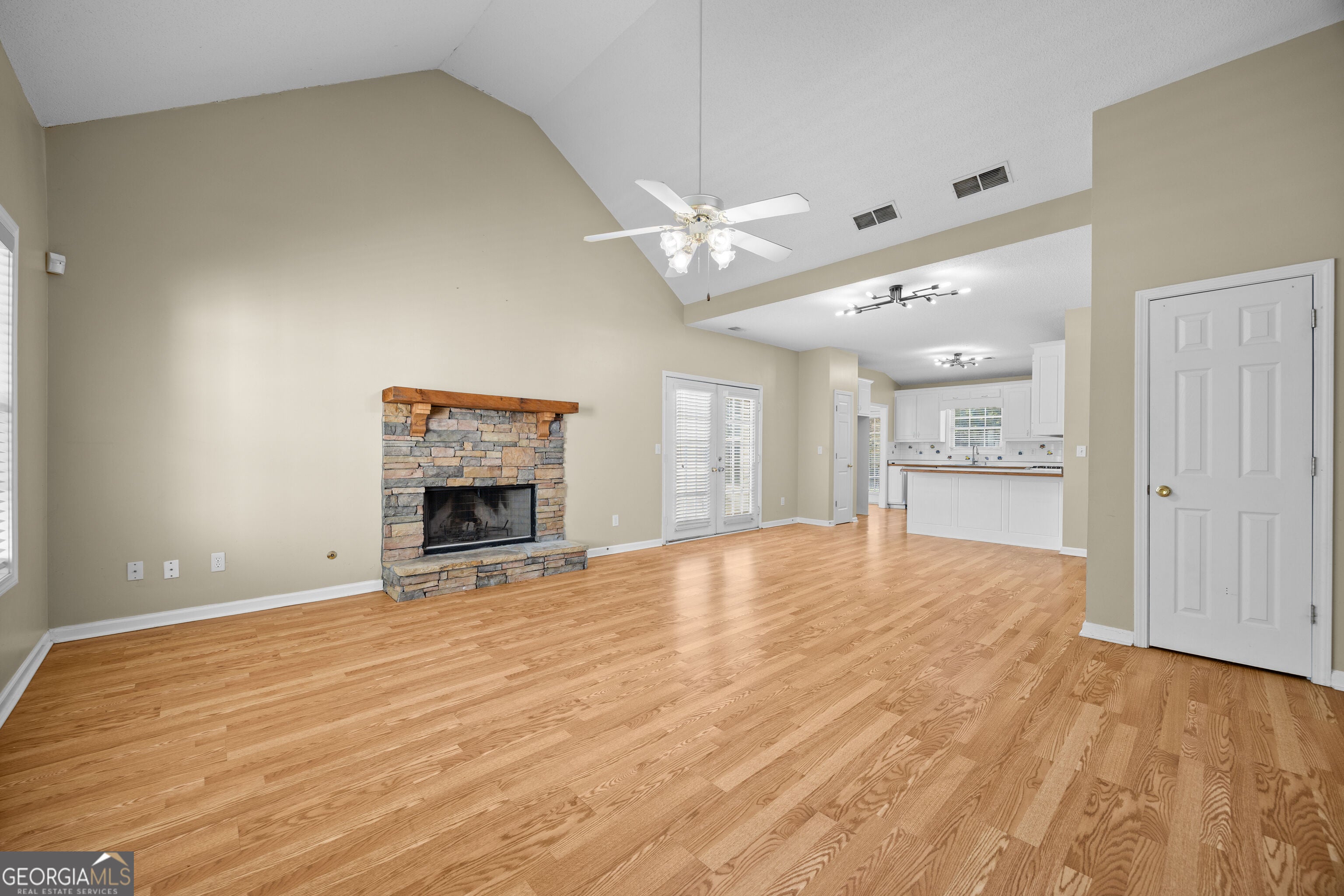 55 Berkshire LN
