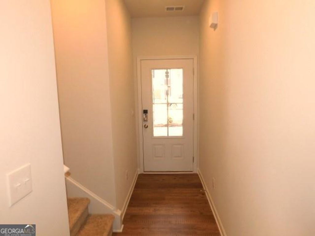 Photo of 5361 Melbourne Lane, Flowery Branch, GA 30542 (MLS # 10737366)