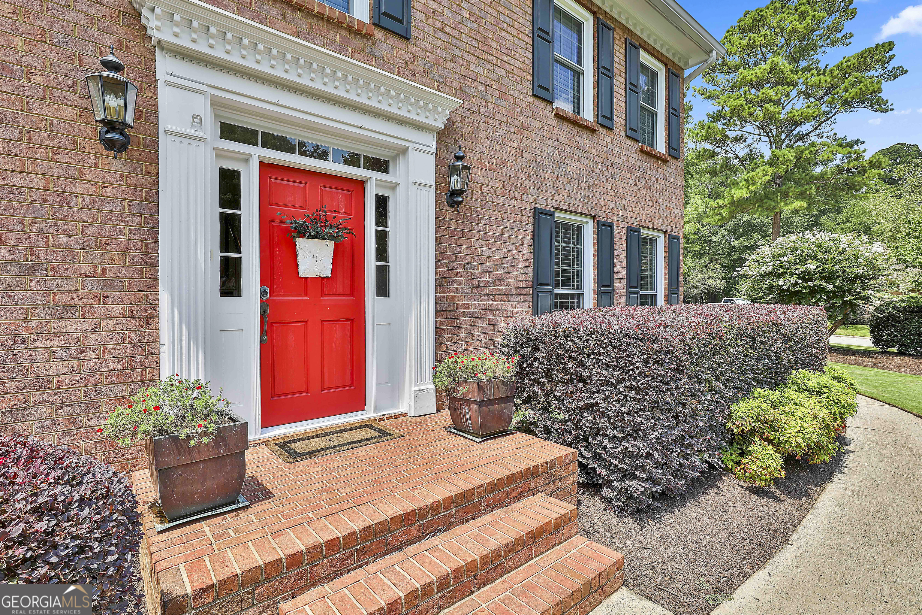 105 Cloister DR