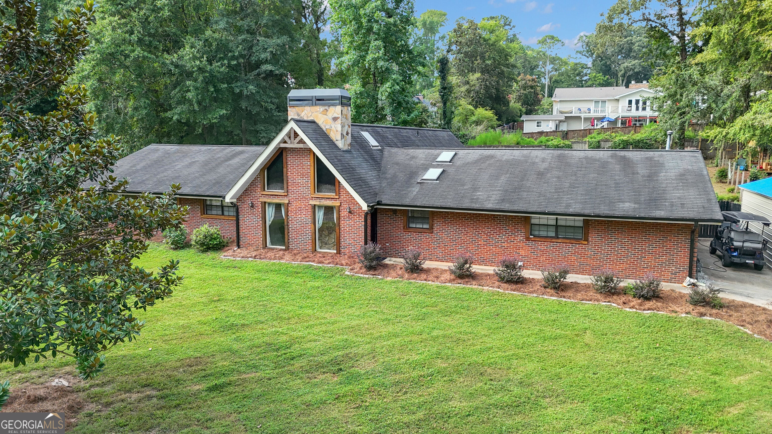 515 Golf View DR