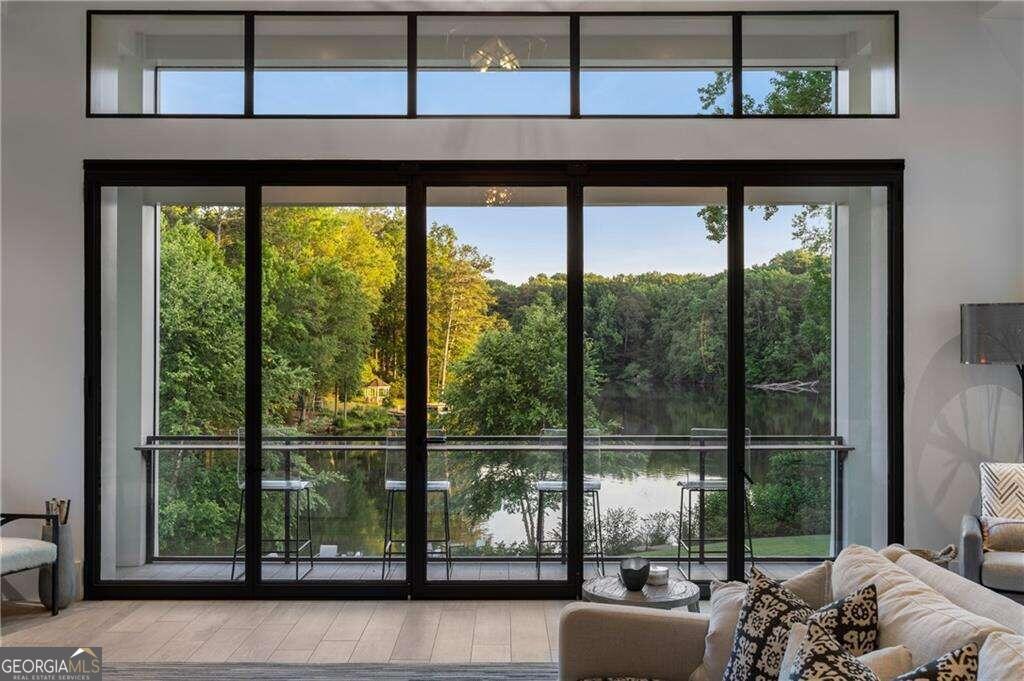 Silver Lake - Residential