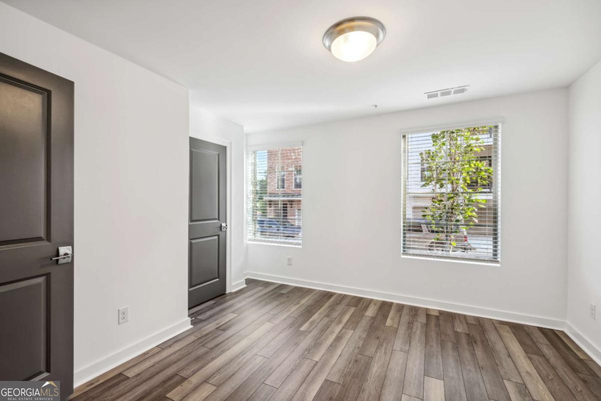 The Maxwell - Residential Lease