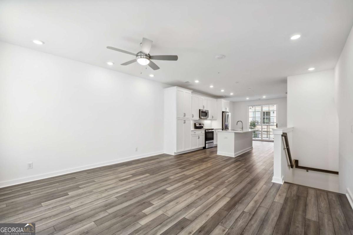 The Maxwell - Residential Lease