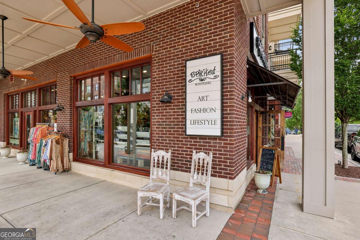 The Maxwell - Residential Lease