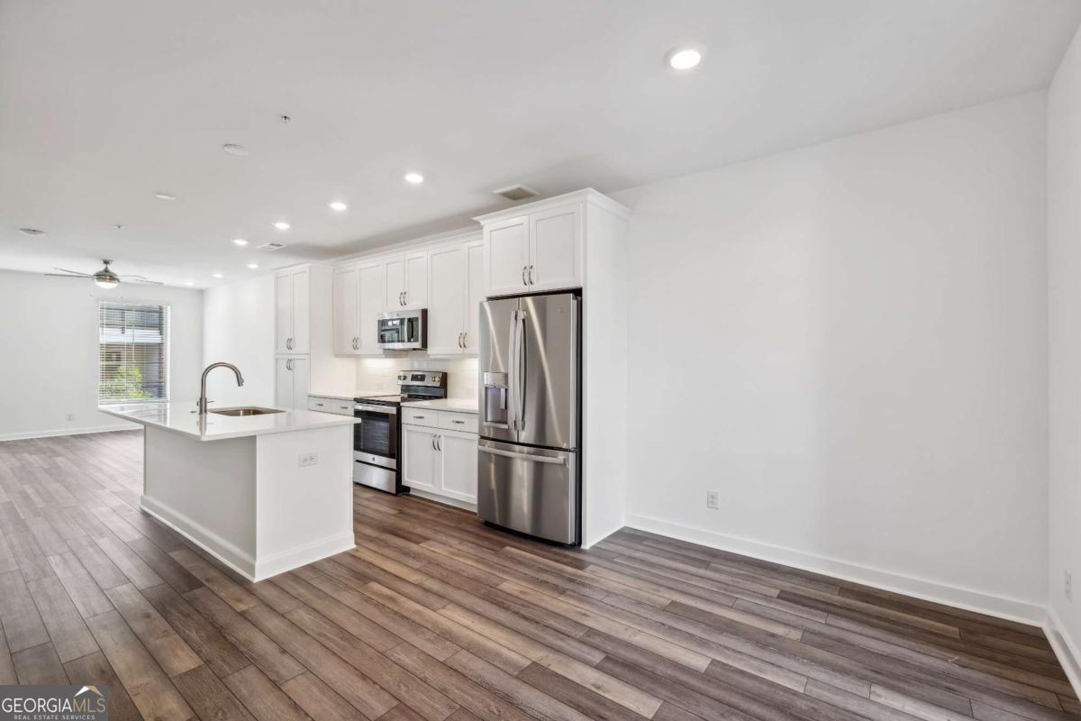 The Maxwell - Residential Lease