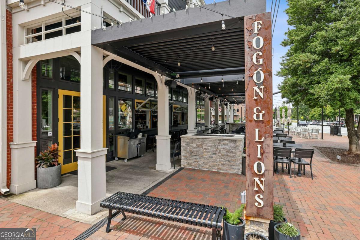 The Maxwell - Residential Lease